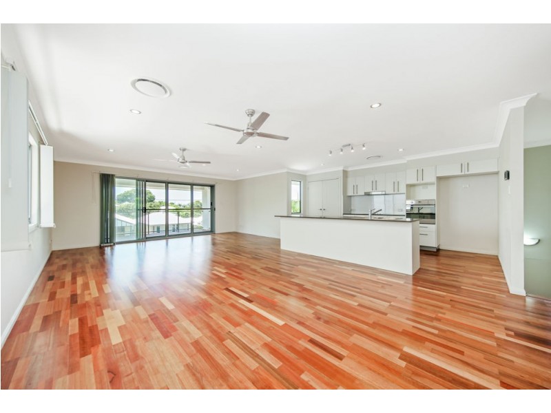 48 Shepherd Street, Wynnum QLD 4178