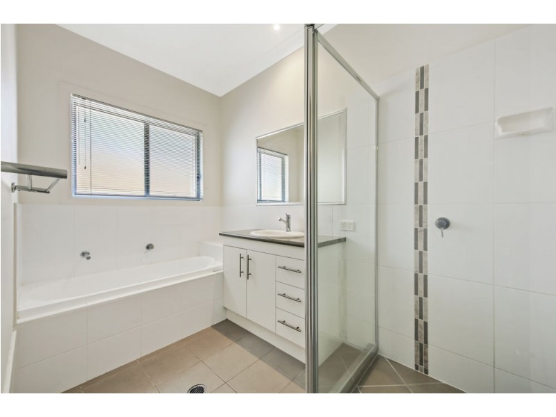 48 Shepherd Street, Wynnum QLD 4178