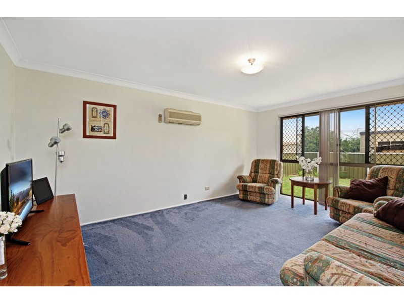 23 Cambridge Street, Harristown QLD 4350