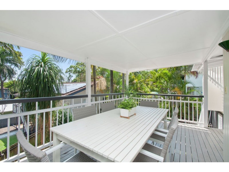 2 Woombye Street, Wooloowin QLD 4030