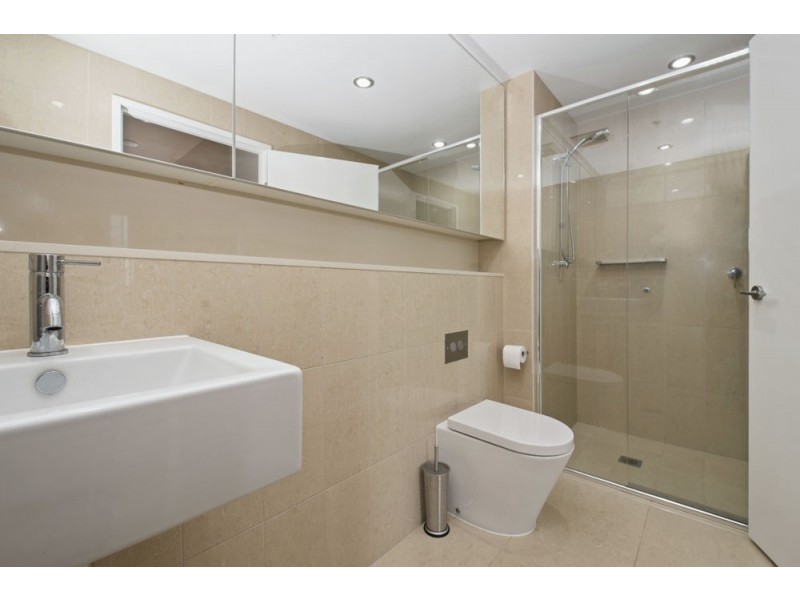 4141/37c Harbour Road, Hamilton QLD 4007