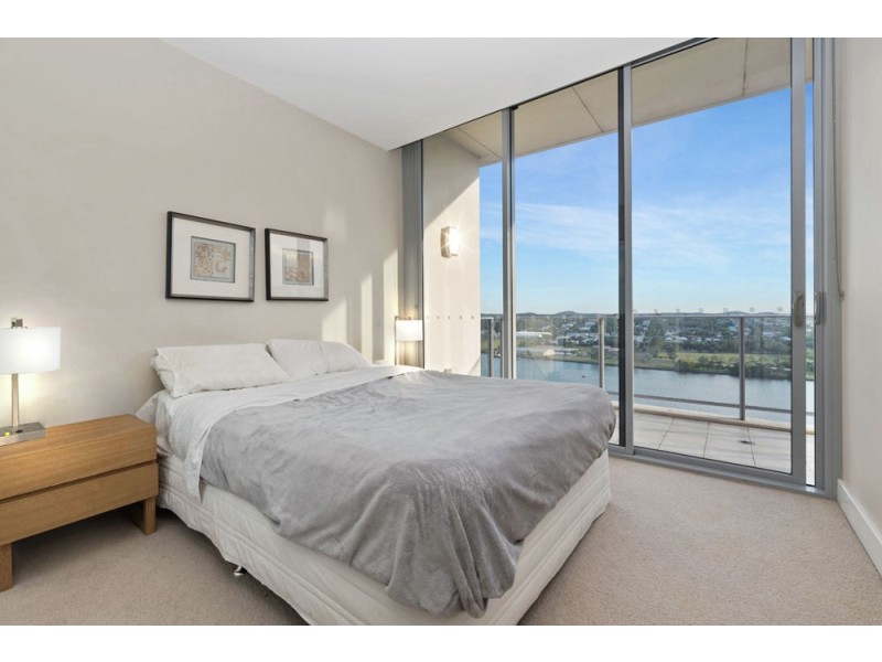 4141/37c Harbour Road, Hamilton QLD 4007