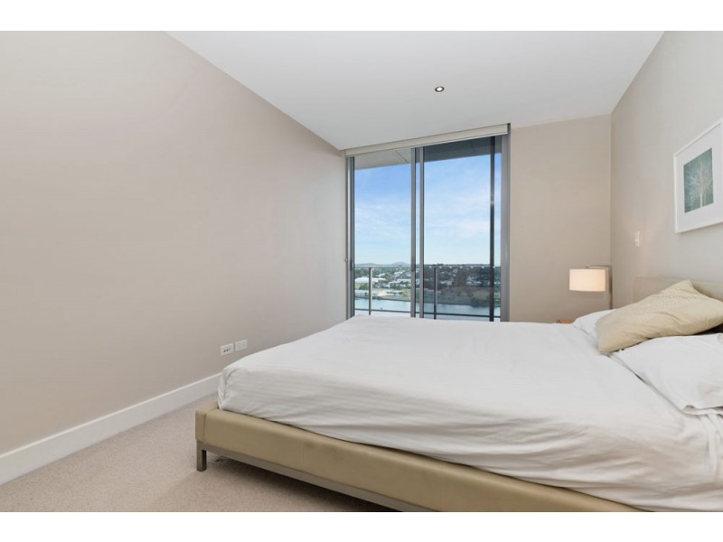 4141/37c Harbour Road, Hamilton QLD 4007