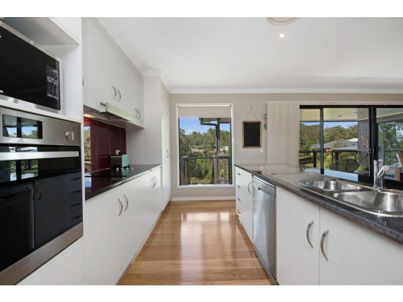 18 Trevean Drive, Kleinton QLD 4352