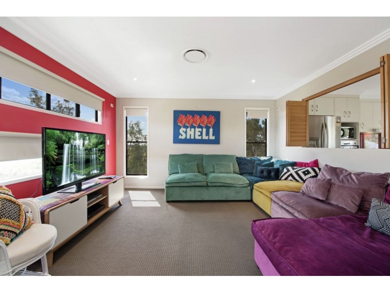 18 Trevean Drive, Kleinton QLD 4352