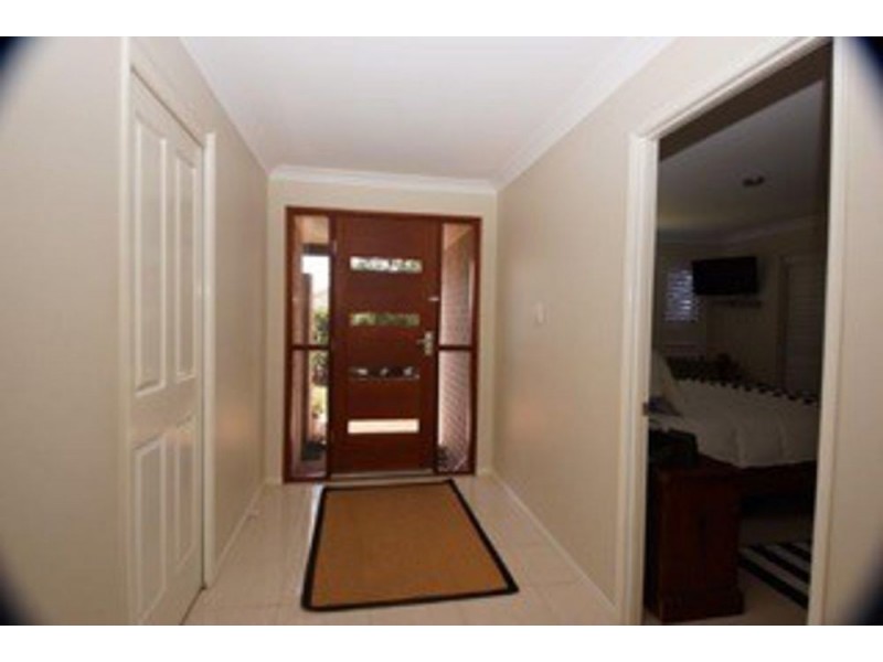 5 Debbie Court, Oakey QLD 4401