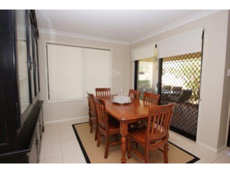 5 Debbie Court, Oakey QLD 4401