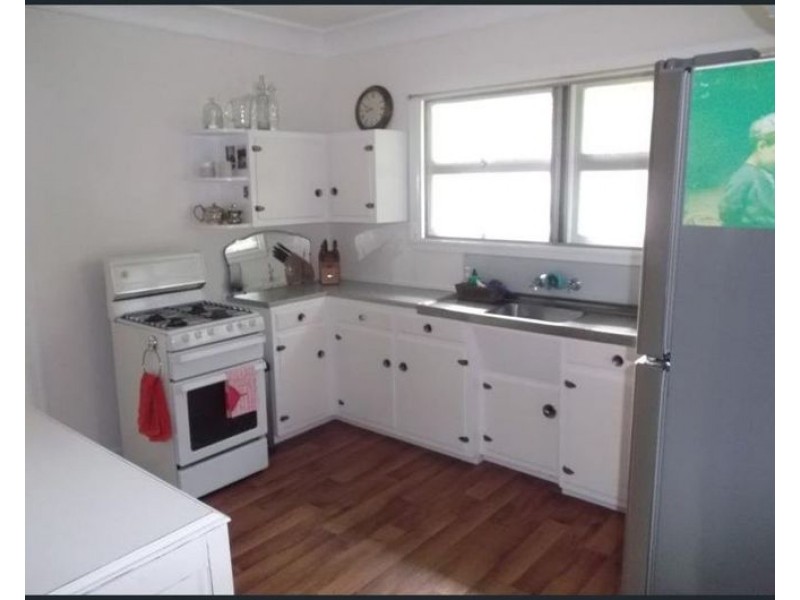 16 Varcoe Street, Wavell Heights QLD 4012