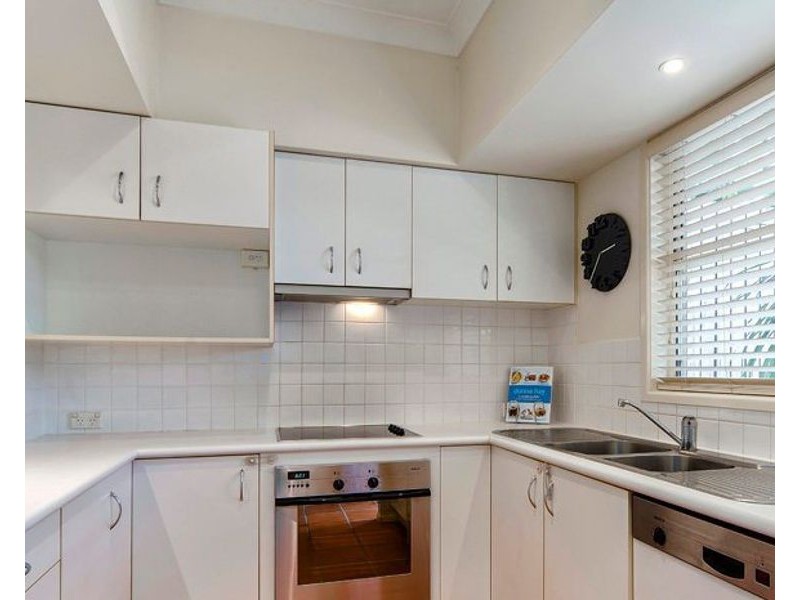 10 Stafford Street, Windsor QLD 4030