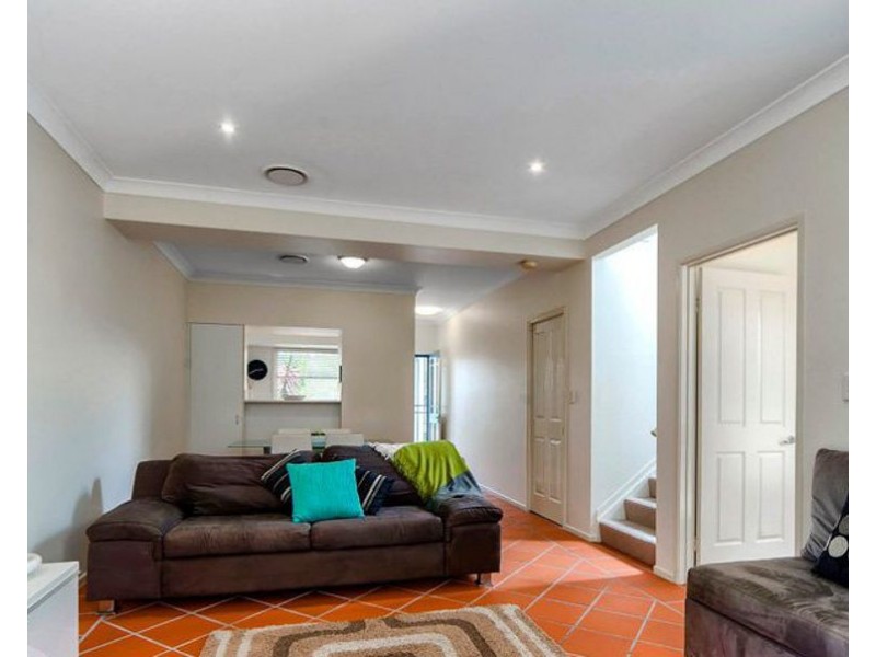 10 Stafford Street, Windsor QLD 4030