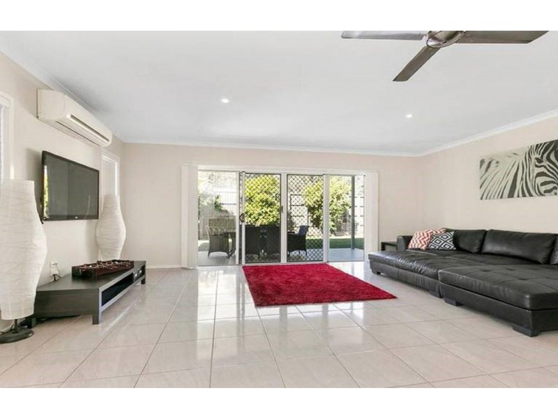 49 Doherty Place, Wakerley QLD 4154
