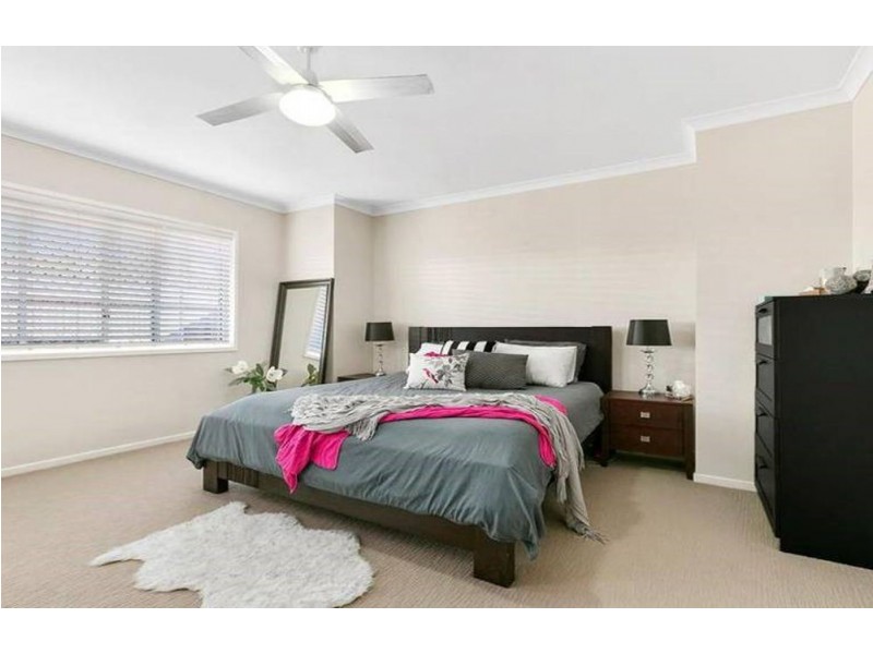 49 Doherty Place, Wakerley QLD 4154