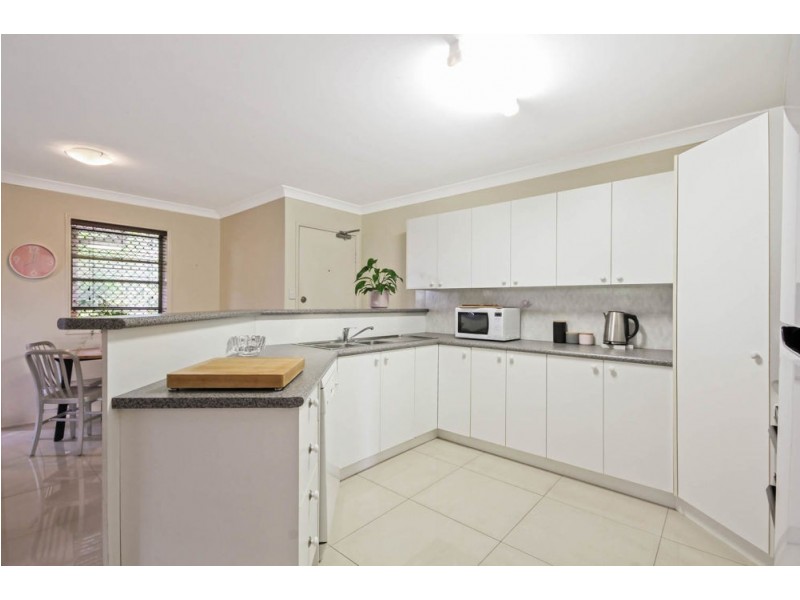 1/56 Franz Road, Clayfield QLD 4011