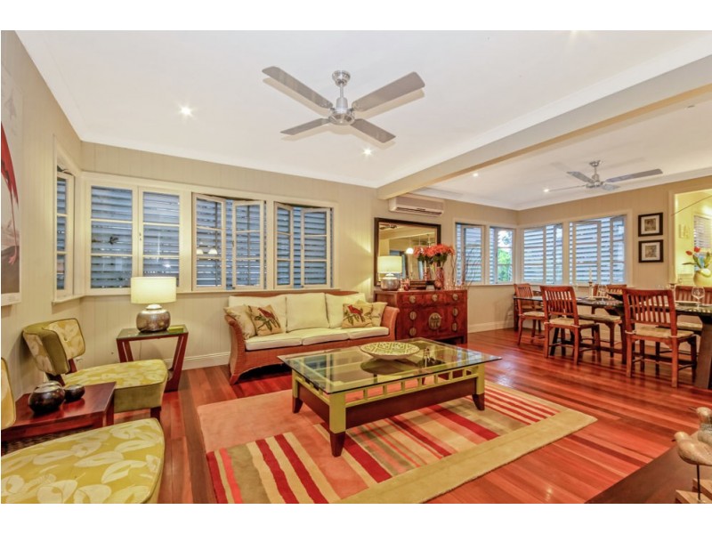 9 Barellan Street, Stafford QLD 4053