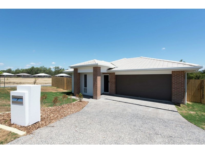 6 David Court, Helidon QLD 4344
