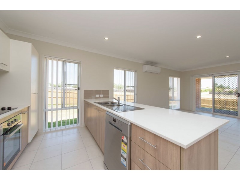 6 David Court, Helidon QLD 4344