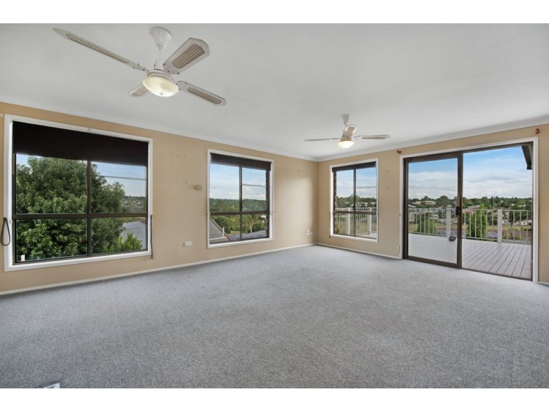 10 Ludgate Court, Rockville QLD 4350