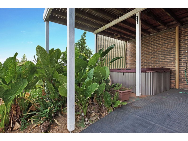 10 Ludgate Court, Rockville QLD 4350