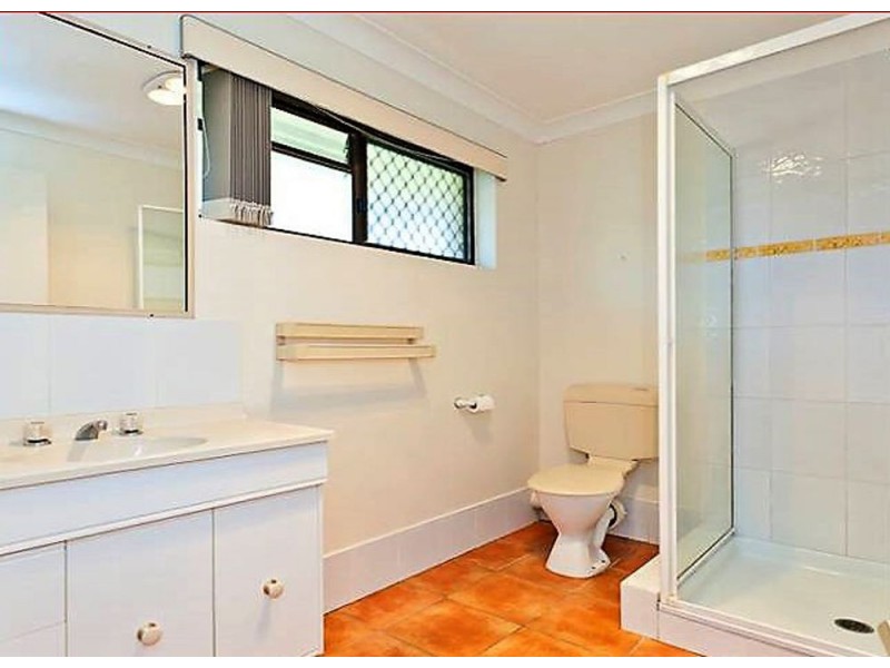 36 Leckmy Street, Ferny Grove QLD 4055
