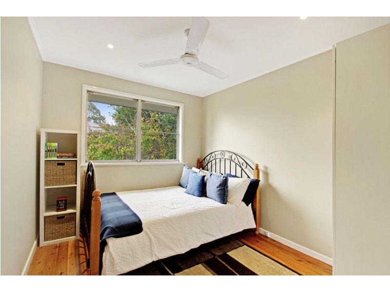 1 Beck Street, Mount Lofty QLD 4350