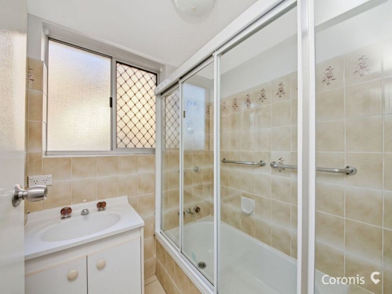 2/142 Stafford Road, Gordon Park QLD 4031