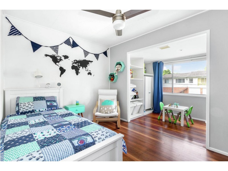 102 Dykes St, Mount Gravatt East QLD 4122