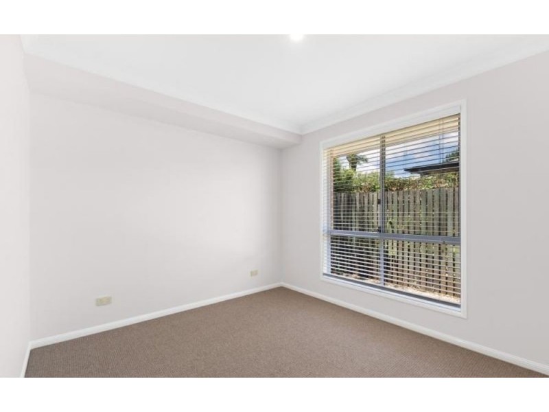 562 Hume Street, Middle Ridge QLD 4350