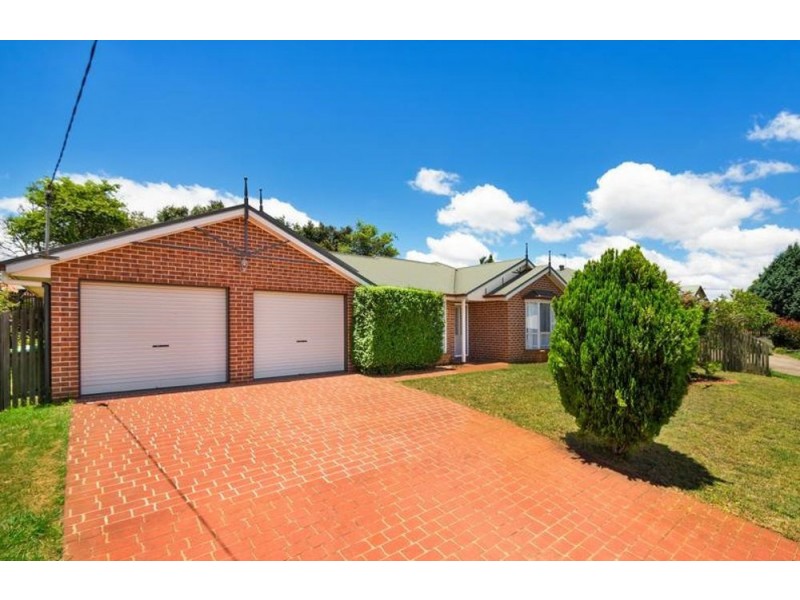 562 Hume Street, Middle Ridge QLD 4350