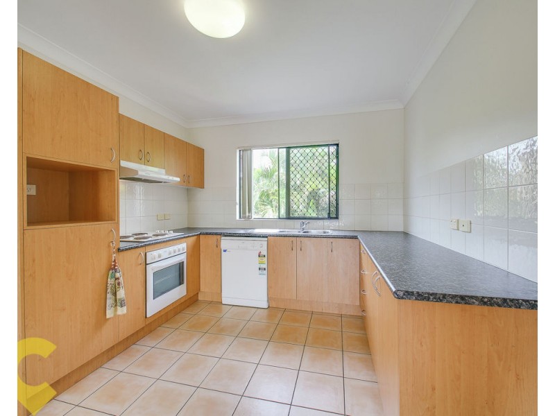 2/596 South Pine Road, Everton Park QLD 4053