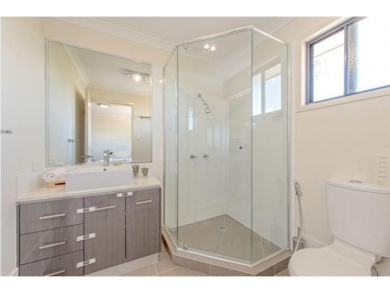 8/39 Gipps Street, Drayton QLD 4350