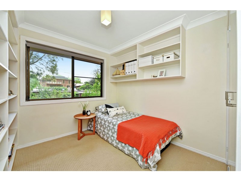 23 Amos Crescent, Mount Lofty QLD 4350