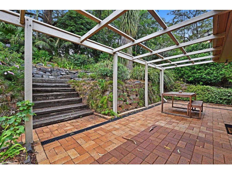 23 Amos Crescent, Mount Lofty QLD 4350