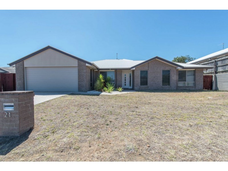 21 Cooranga Street, Glenvale QLD 4350