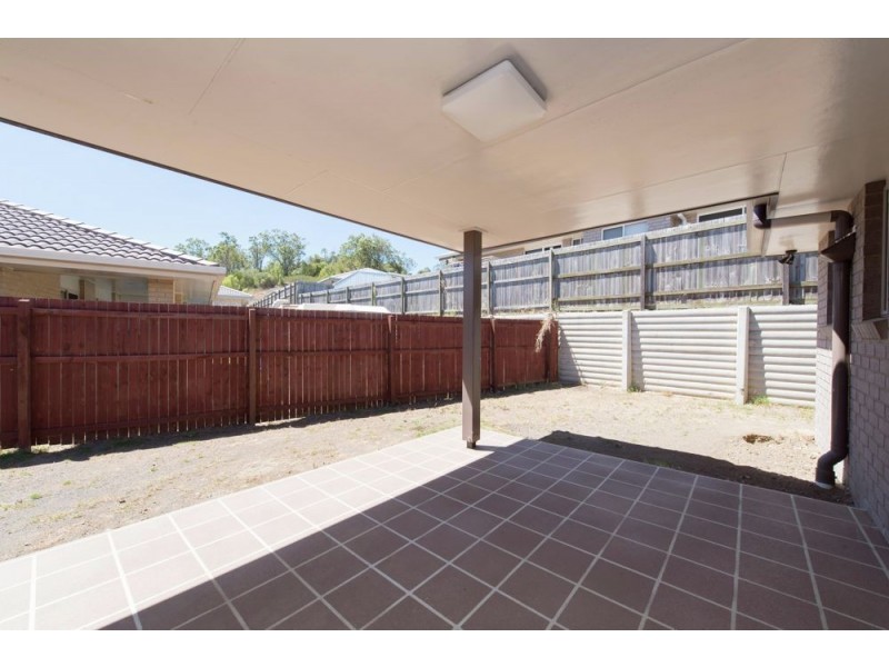21 Cooranga Street, Glenvale QLD 4350