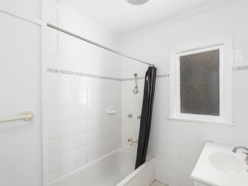 36 Koolewong Street, Stafford Heights QLD 4053