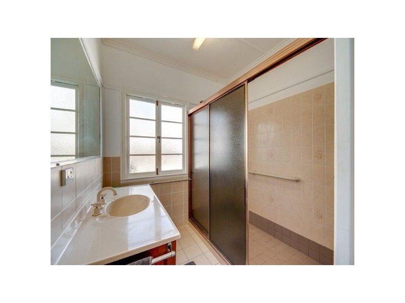 29 Bristol Rd, Kedron QLD 4031