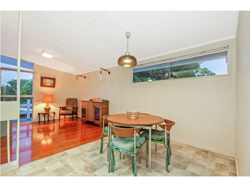 10 Sarina Street, Stafford Heights QLD 4053