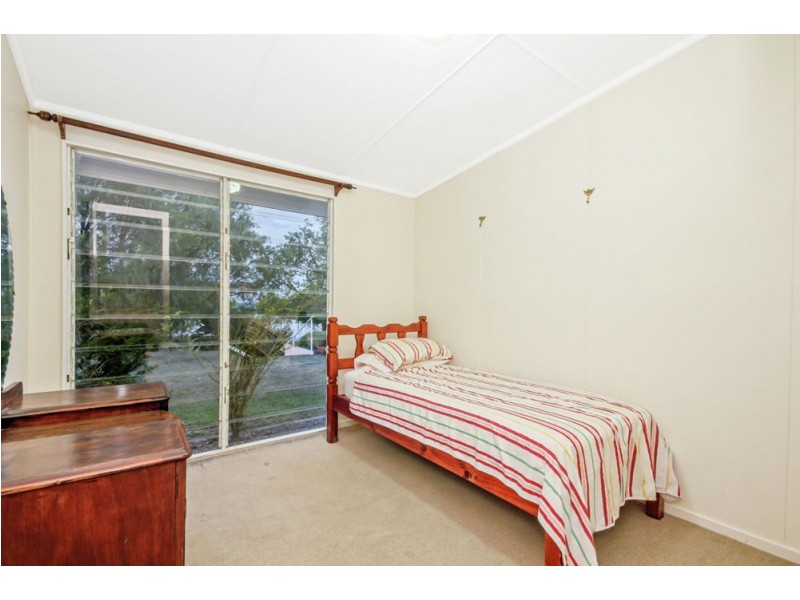 10 Sarina Street, Stafford Heights QLD 4053