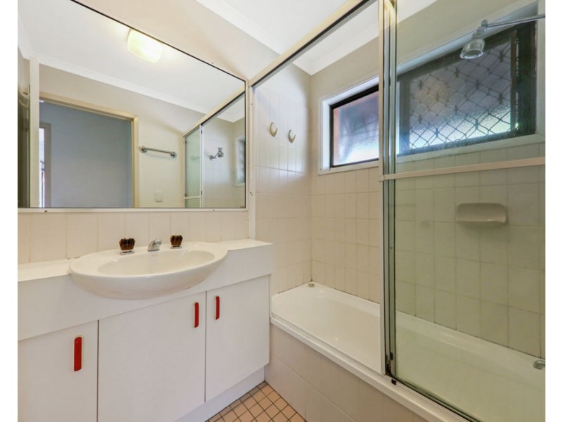 8/19 Balcara Avenue, Carseldine QLD 4034