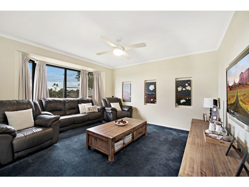 2 Highland Park Road, Meringandan West QLD 4352