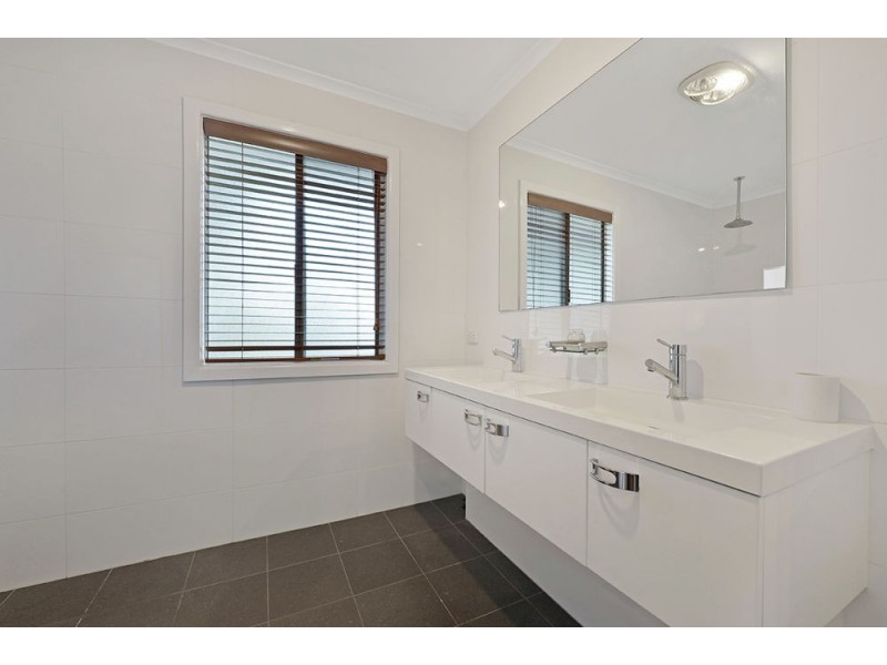 89 Strathmore Street, Kedron QLD 4031