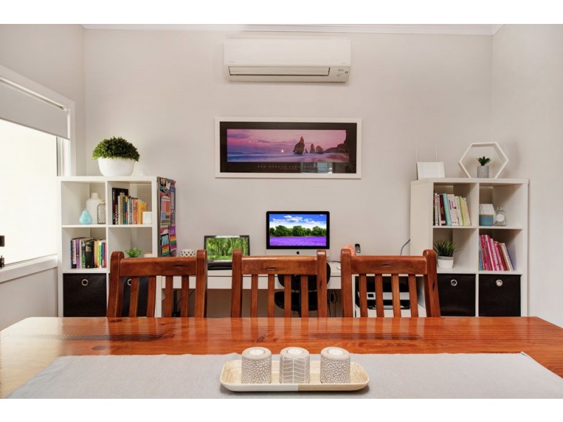 240a Geddes Street, Centenary Heights QLD 4350