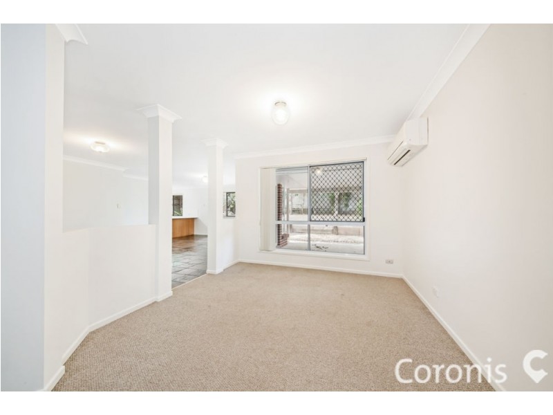 16 Arlington Drive, Arana Hills QLD 4054