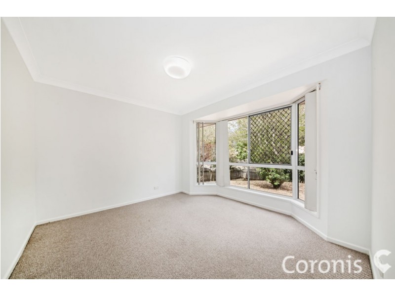 16 Arlington Drive, Arana Hills QLD 4054