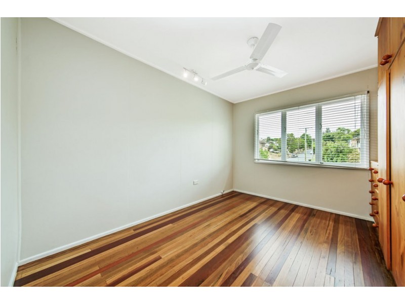 62 Niven Street, Stafford Heights QLD 4053