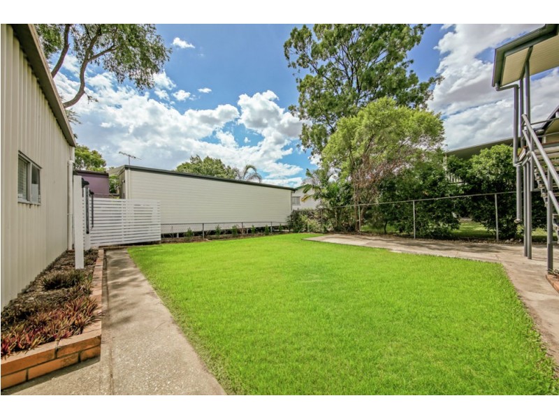 62 Niven Street, Stafford Heights QLD 4053