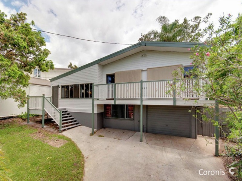 12 Rutherford Street, Stafford Heights QLD 4053