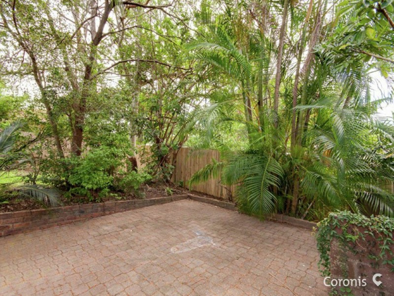 12 Rutherford Street, Stafford Heights QLD 4053