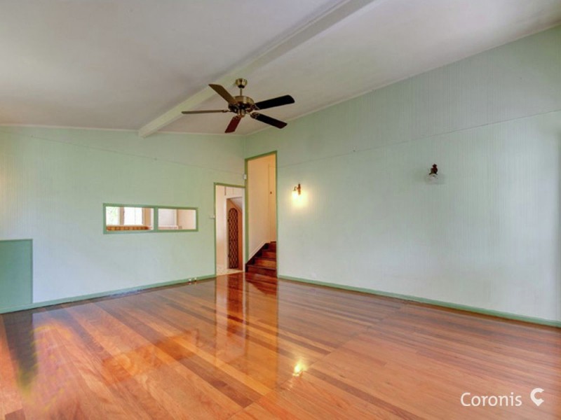 12 Rutherford Street, Stafford Heights QLD 4053