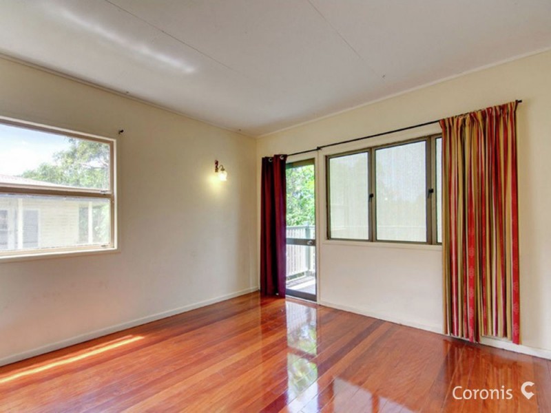 12 Rutherford Street, Stafford Heights QLD 4053